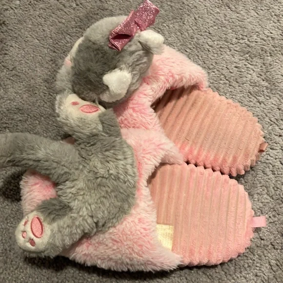 Wonder Nation Kitten Slippers - Picture 7 of 7